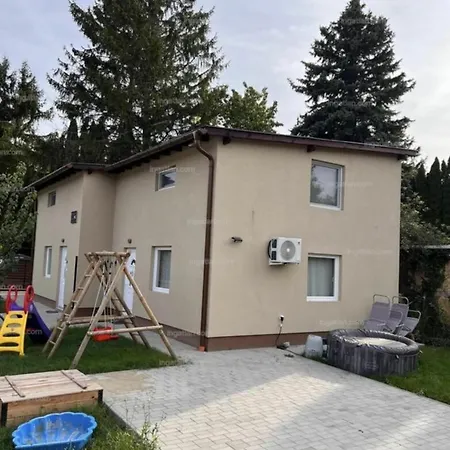 Felholdas Pagony A Appartement