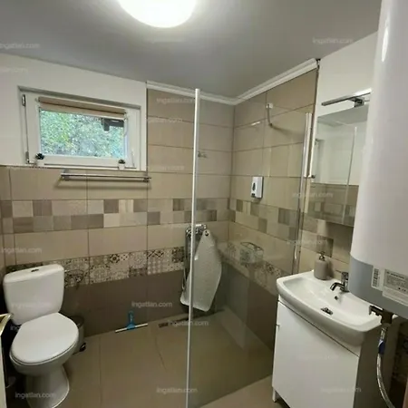 Apartment Felholdas Pagony A